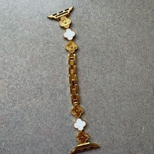 Apple Watch Elegant Gold and White Band